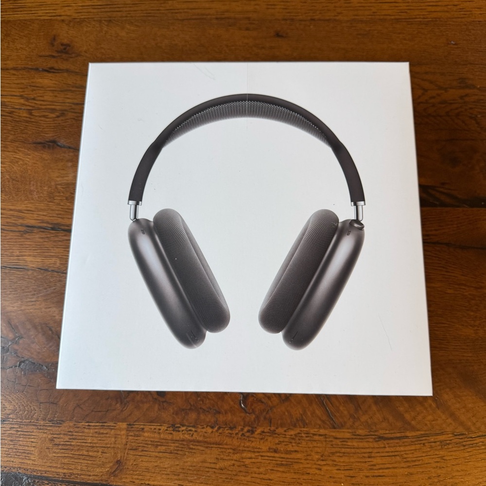 Apple AirPods Max Over-Ear Headphones